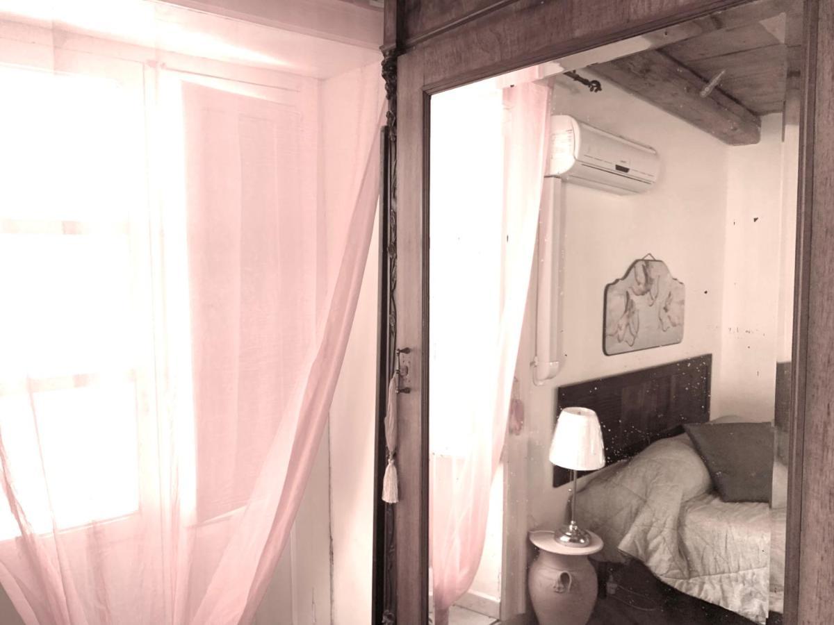 Ortigia Casa Apartman Szirakúza Kültér fotó