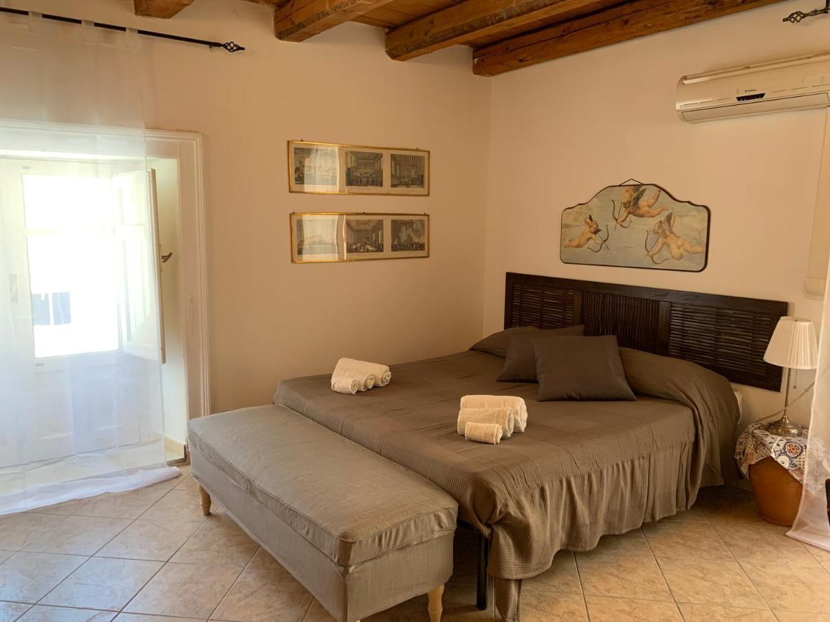 Ortigia Casa Apartman Szirakúza Kültér fotó