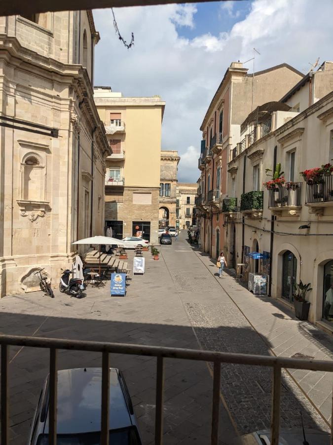 Ortigia Casa Apartman Szirakúza Kültér fotó